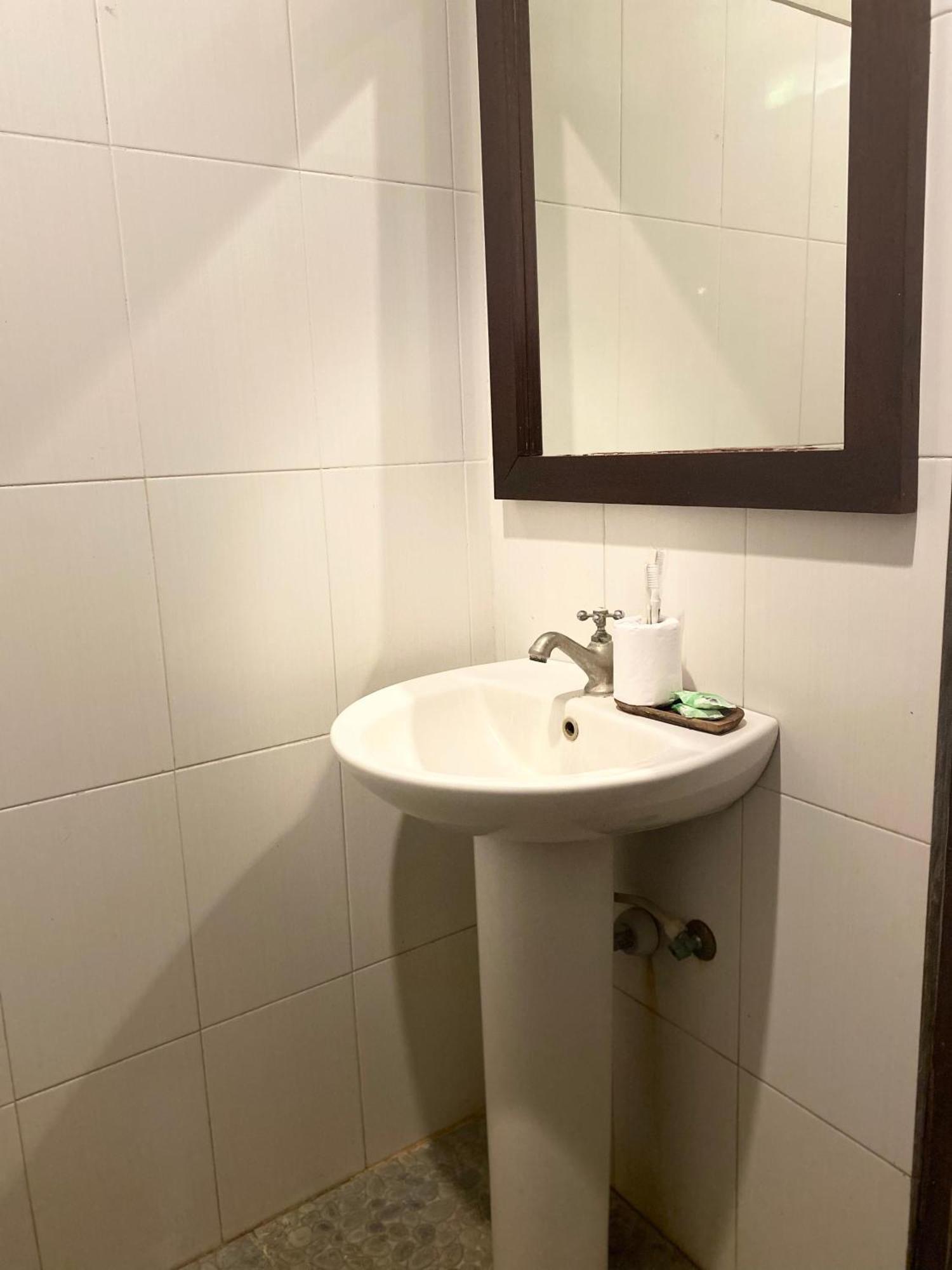 Отель Ghamed Sari Экстерьер фото