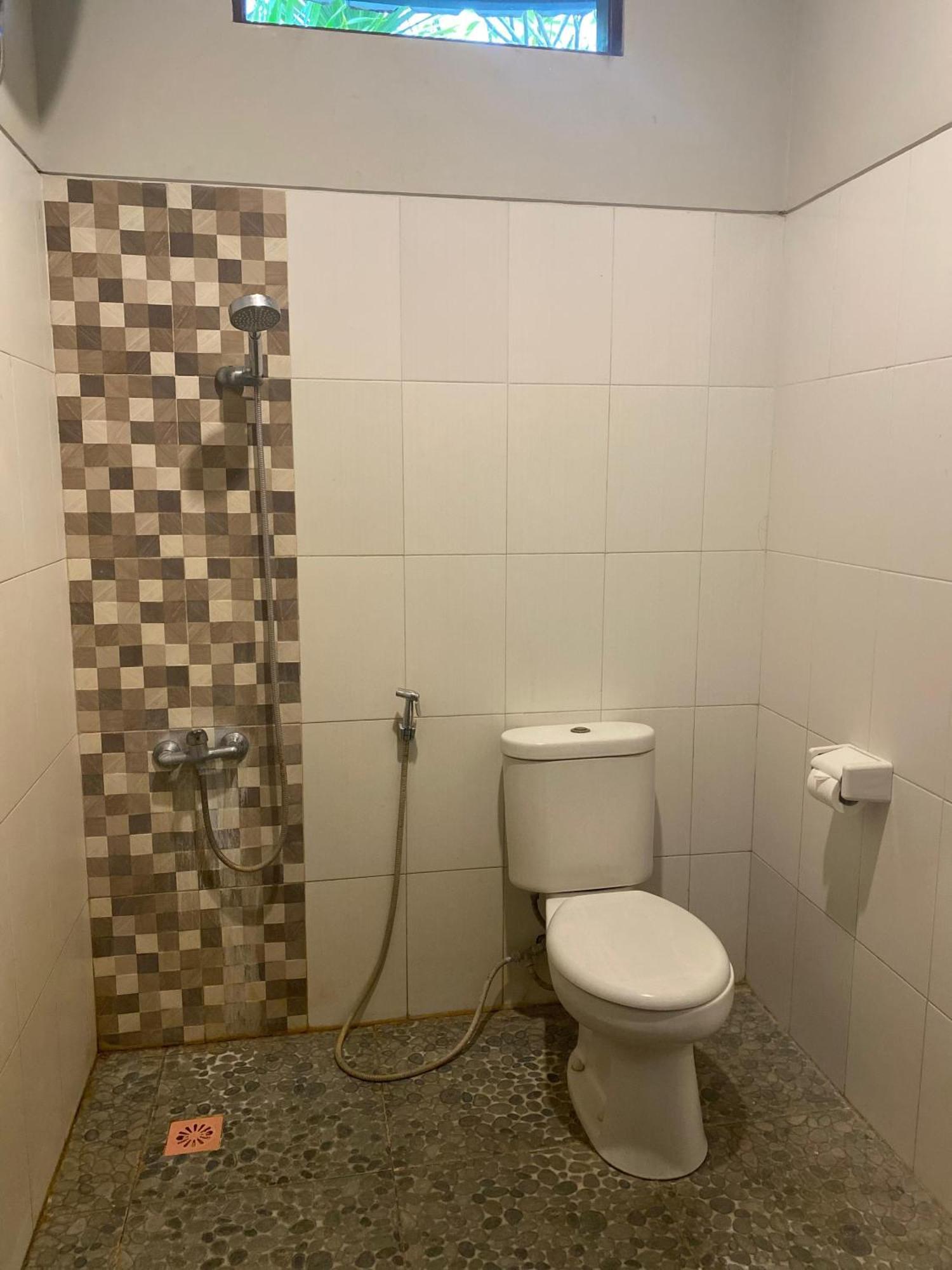 Отель Ghamed Sari Экстерьер фото